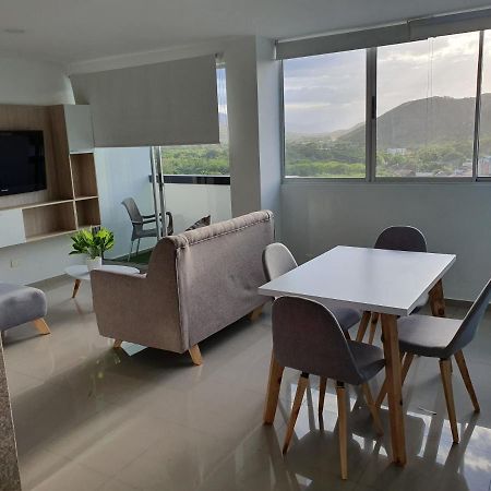 Excelente Apartamento Completo, En La Mejor Zona Lejlighed Cúcuta Eksteriør billede